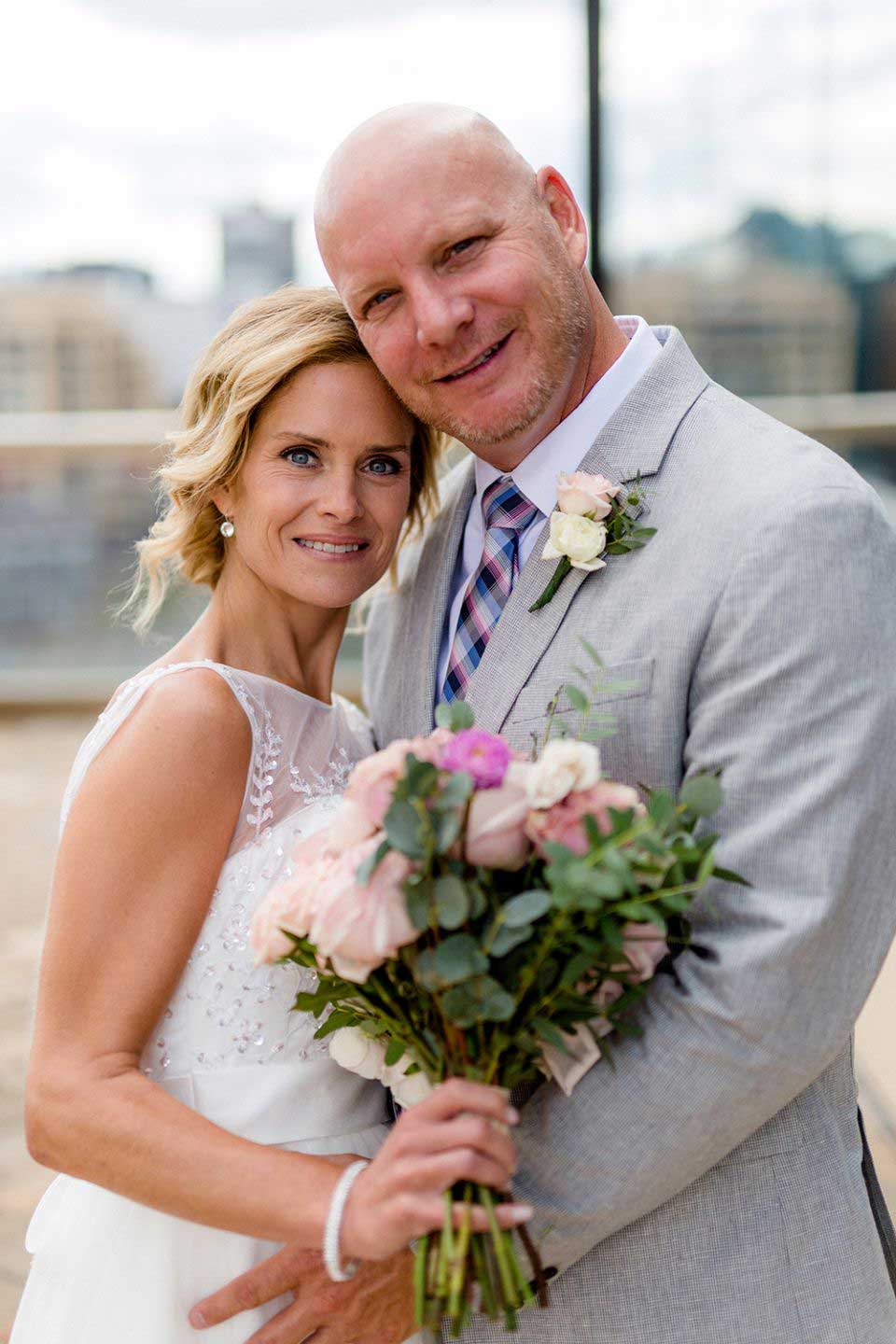 Bride and Groom | TwentyTwo Westin Ottawa | Kelly Margaret Photography