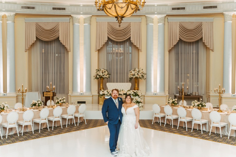 Bride and groom in the Adam room of Chateau Laurier photo by Palm Tree Studio