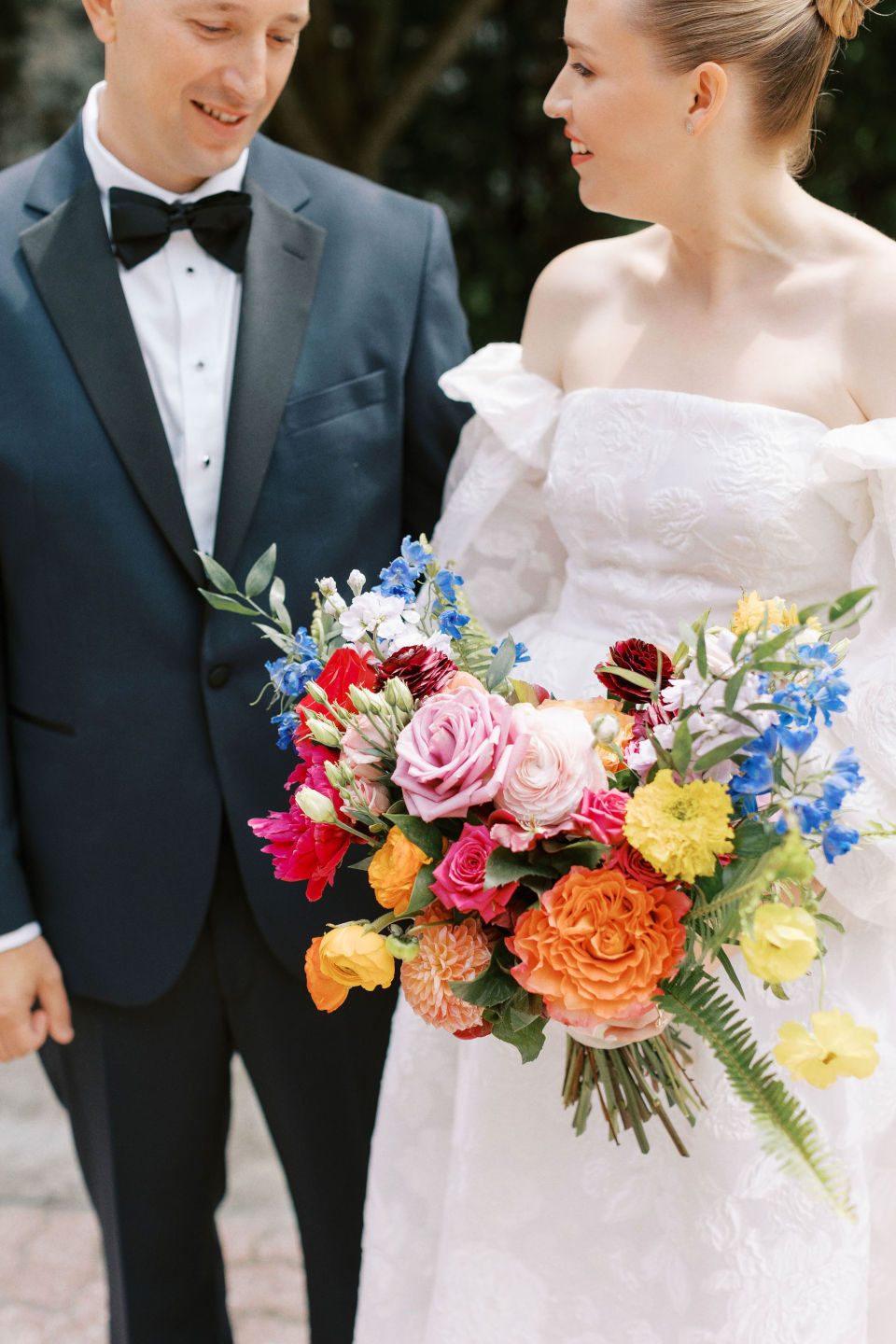 Colourful Summer Wedding | Fairmont Le Chateau Montebello | Erica Irwin Weddings and Events | Scott H Wilson Photography
