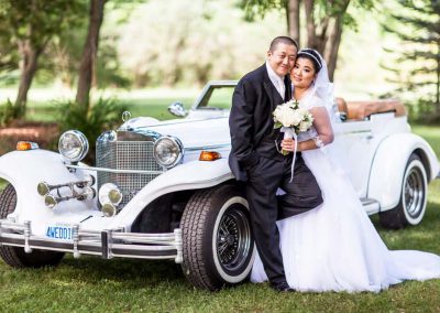 Couple photo vintage car | Stonefields Heritage Farm | Themotions Photography