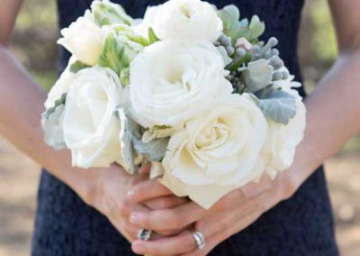 Bridesmaid Bouquet white roses dusty miller and succulents | Rivermead Golf Club Ottawa | AMBphoto